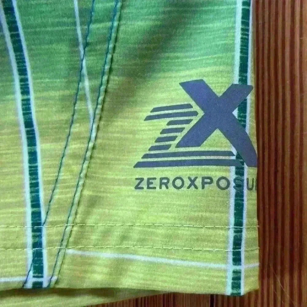 2 Pairs Of Men's Swim Trunks... ZX... ZeroXposur Size Large - Picture 2 of 10
